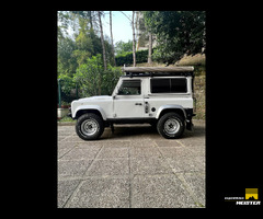 Defender 90 custom MYFAIRLANDY