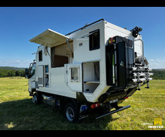 Mitsubishi Fuso 4x4 Expedition